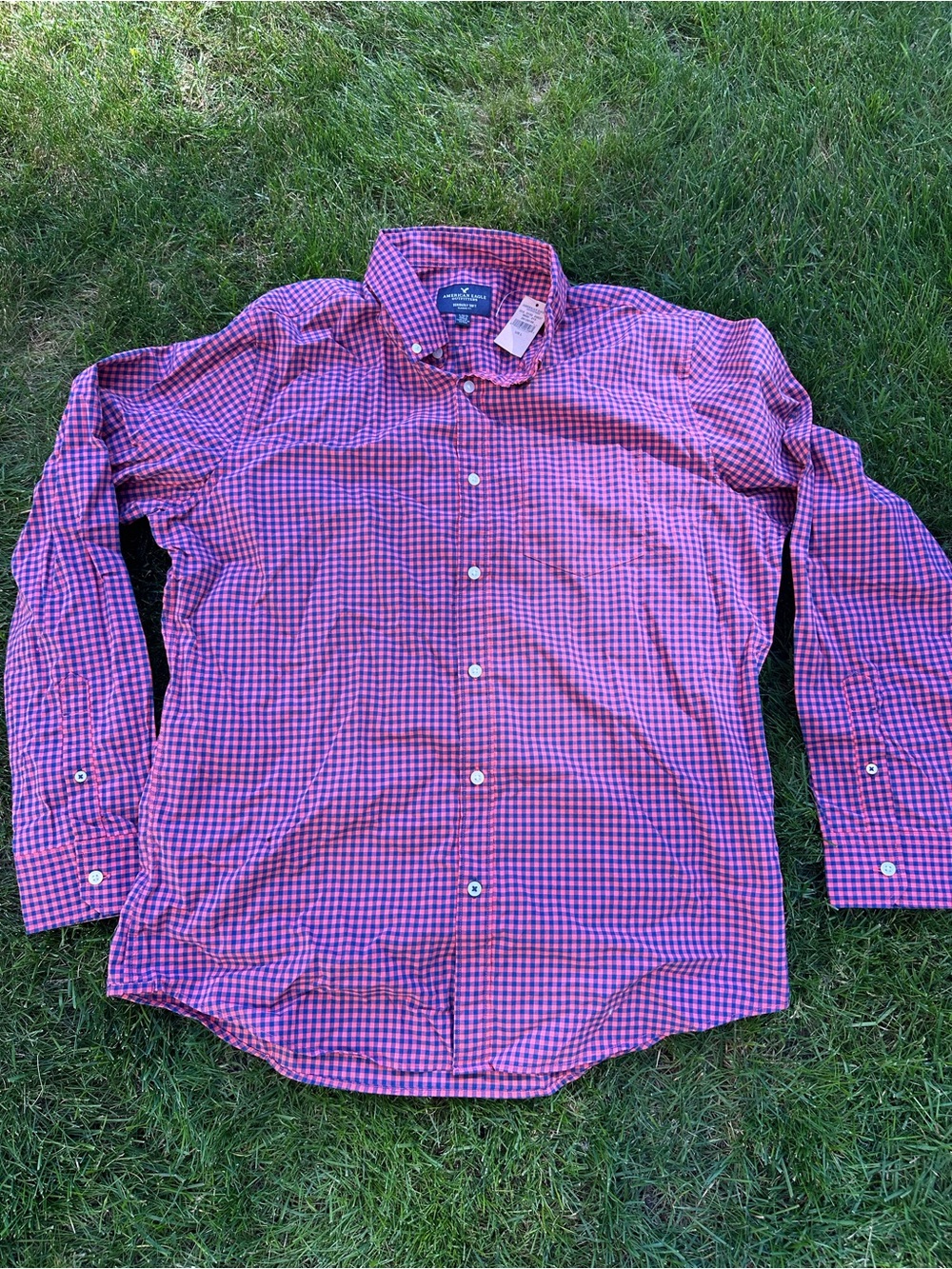 American Eagle Outfitters NWT Pink & Blue Gingham Button-Down Shirt men's L